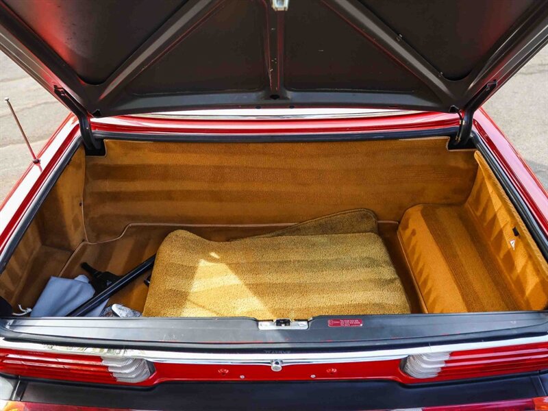 Used 1988 Mercedes-Benz 560 SL image 35