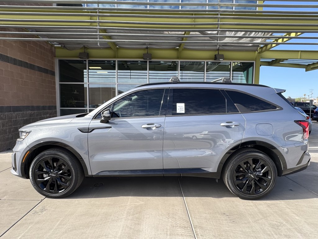 Used 2022 Kia Sorento SX image 7