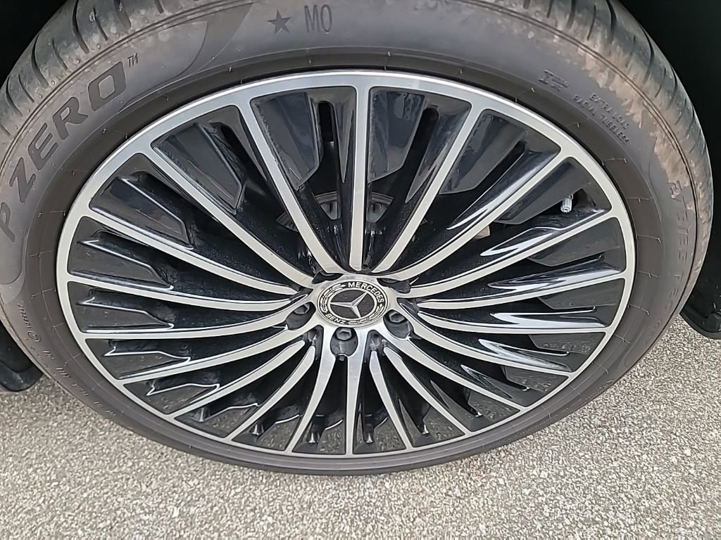 Certified 2025 Mercedes-Benz E 350 4MATIC Sedan image 6