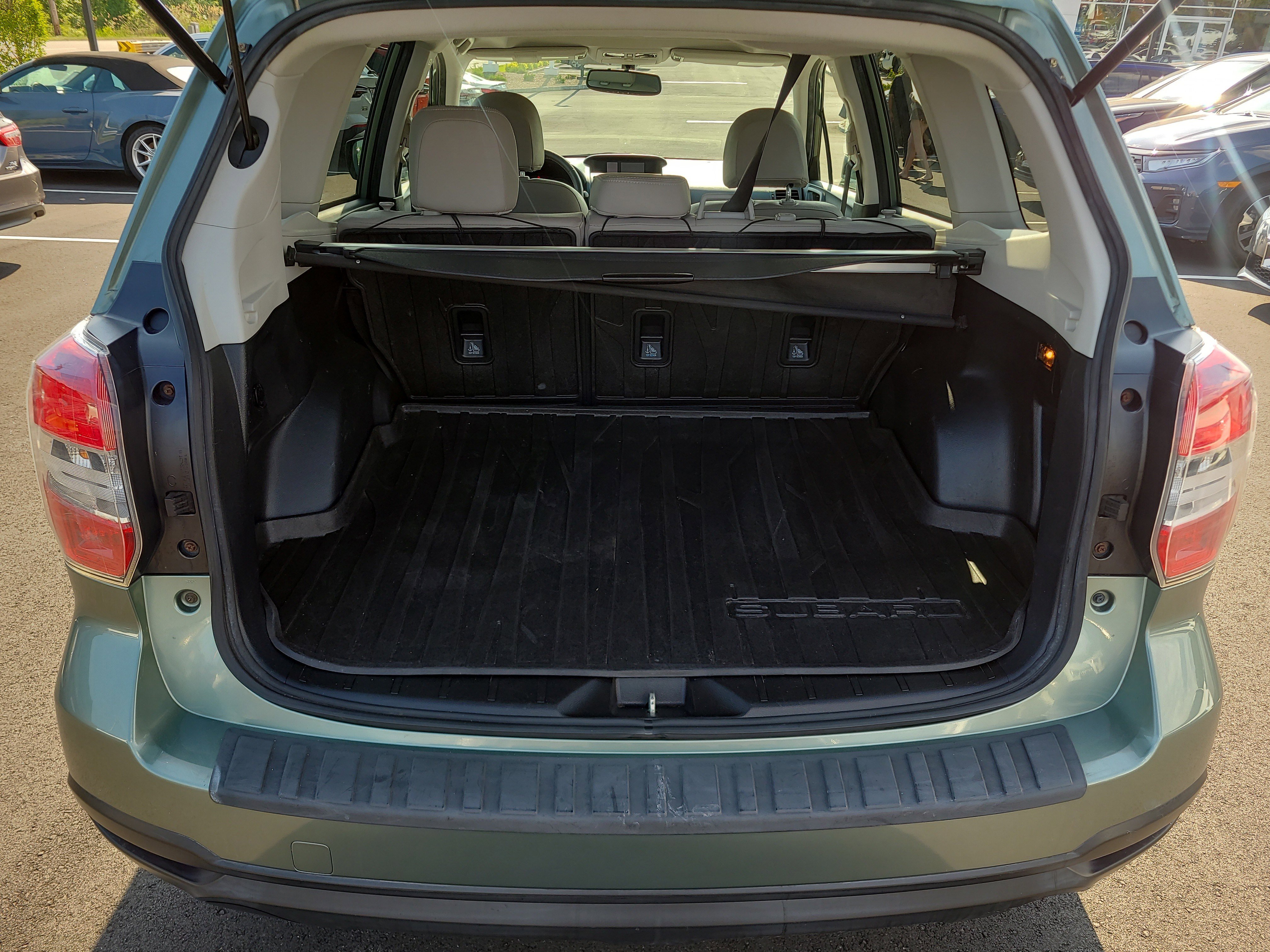 Used 2015 Subaru Forester 2.5i Limited AWD/4WD image 31
