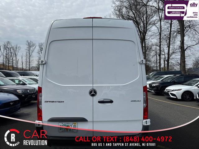 Used 2023 Mercedes-Benz Sprinter 2500 image 5