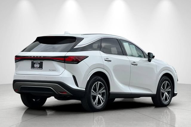 Used 2024 Lexus RX 350 Premium w/ Cold Area Package FWD image 4