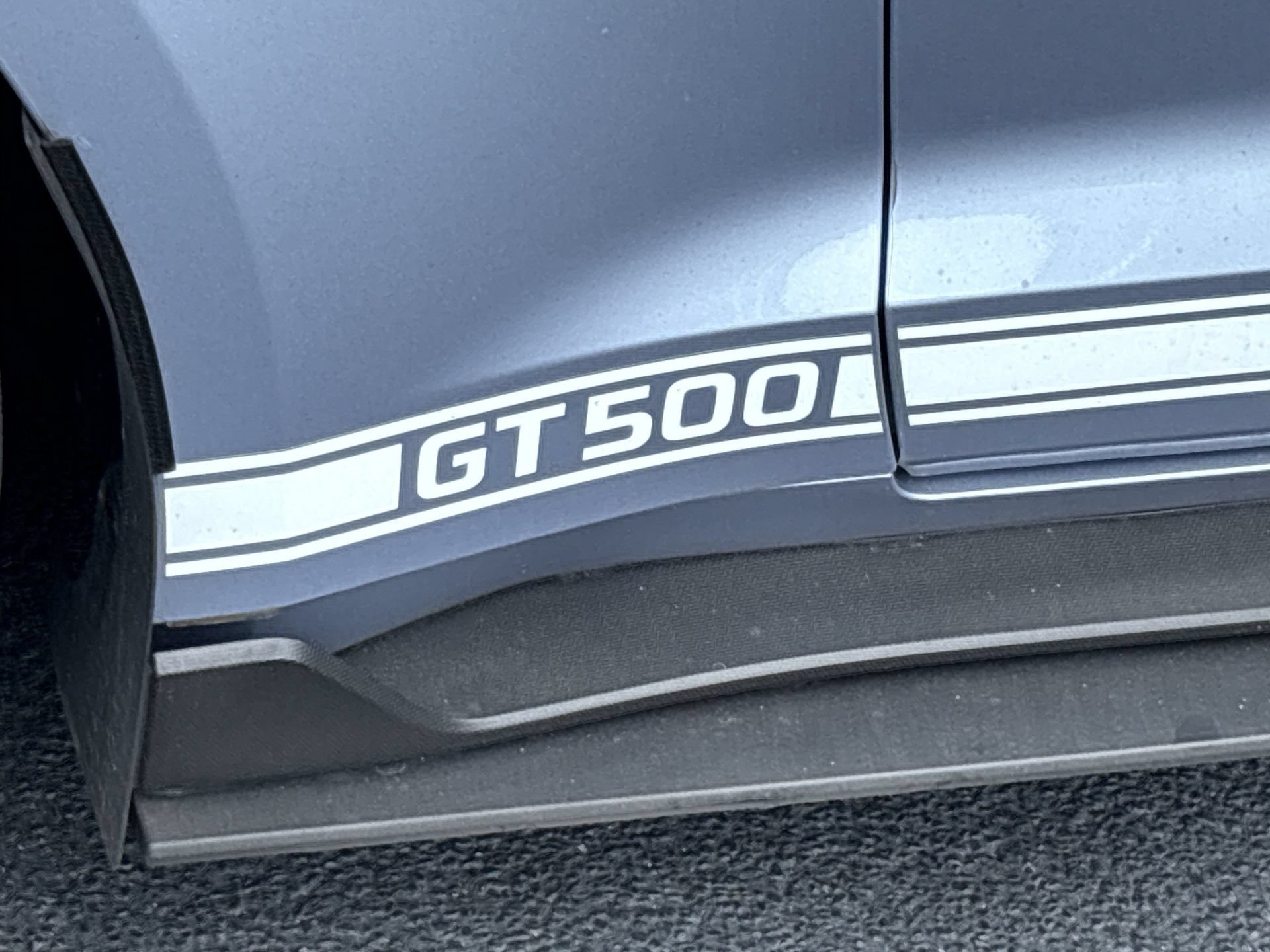 Used 2022 Ford Mustang Shelby GT500 w/ Technology Package RWD image 29