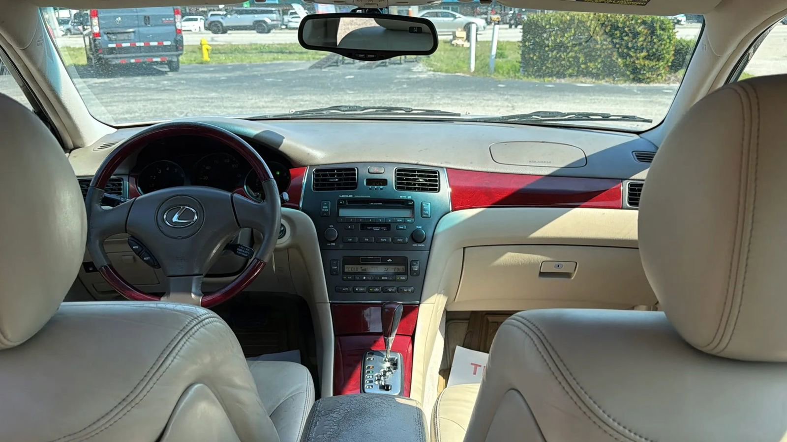 Used 2004 Lexus ES 330 image 30