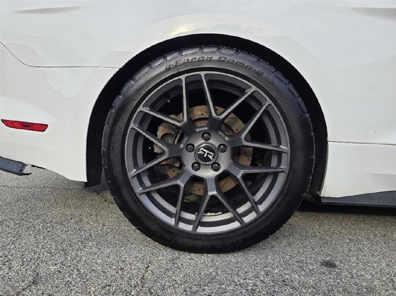 Used 2017 Ford Mustang GT Premium w/ Equipment Group 401A image 21