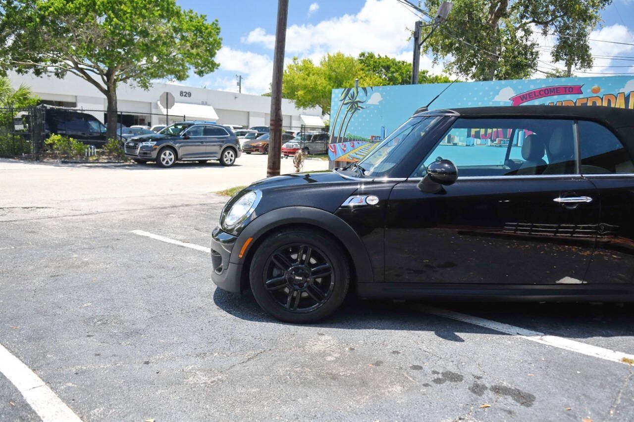 Used 2015 MINI Cooper S FWD image 5