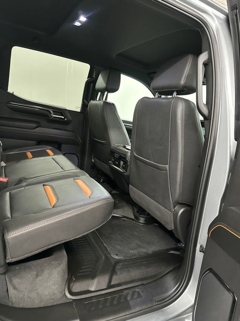 Used 2024 GMC Sierra 1500 AT4 w/ Technology Package image 42