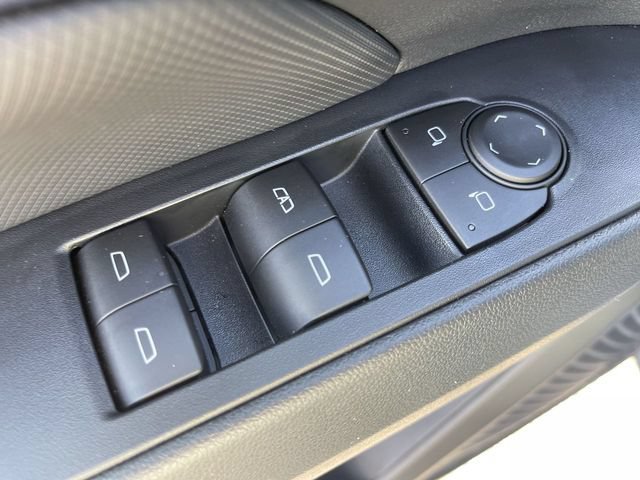 New 2026 Chevrolet Equinox EV LT FWD image 13