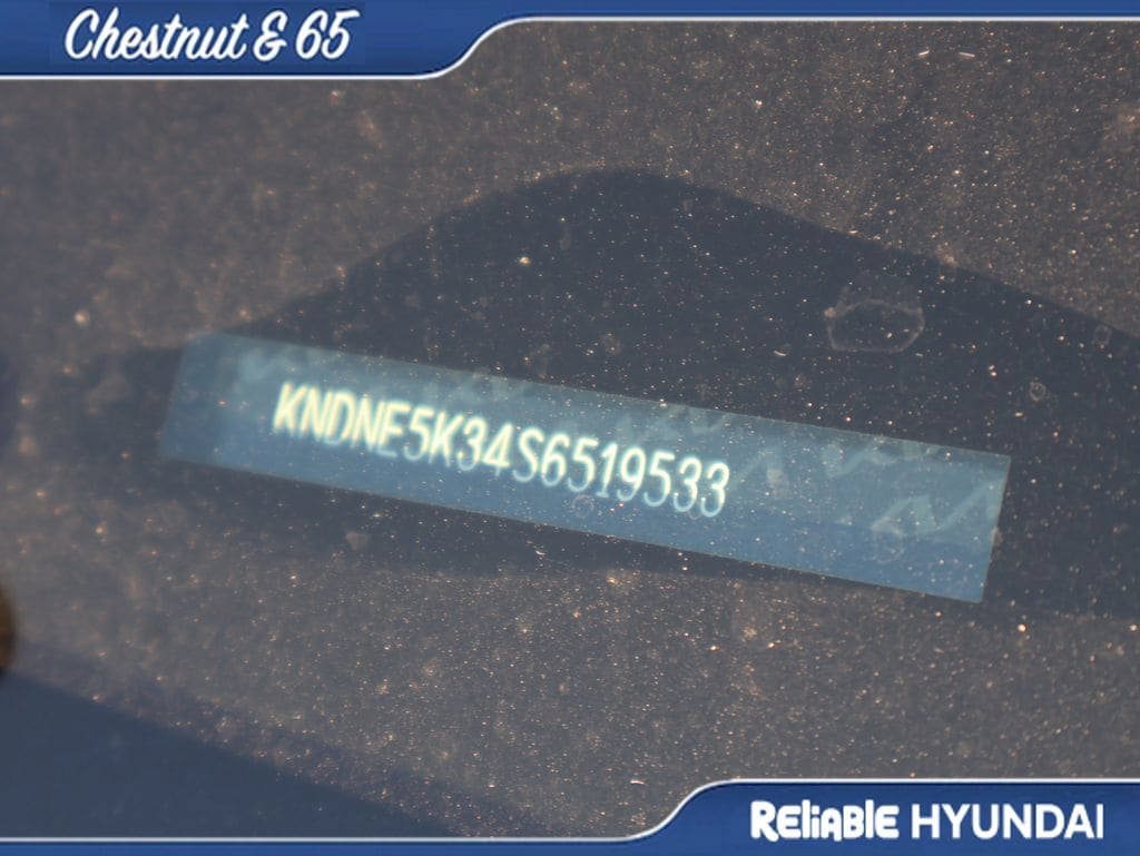 Used 2025 Kia Carnival SX FWD image 26