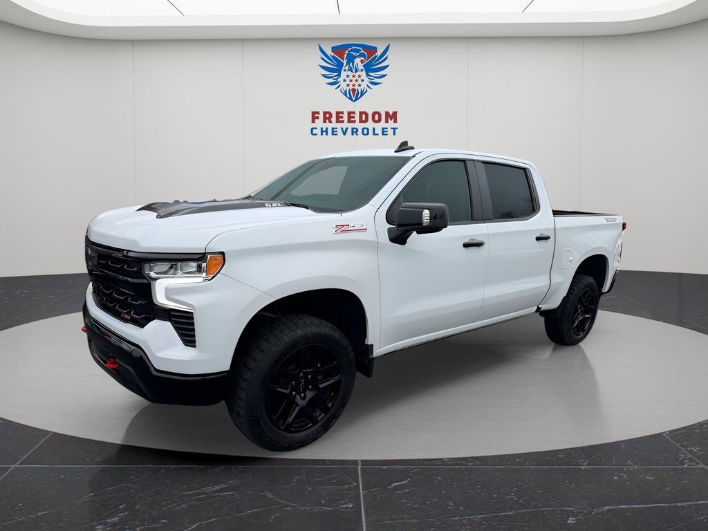 Used 2026 Chevrolet Silverado 1500 LT Trail Boss w/ LT Trail Boss Premium Package image 2