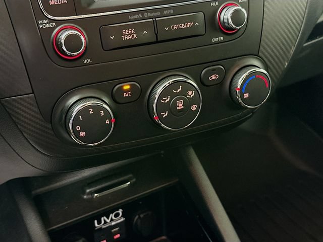 Used 2015 Kia Forte Koup SX FWD image 18