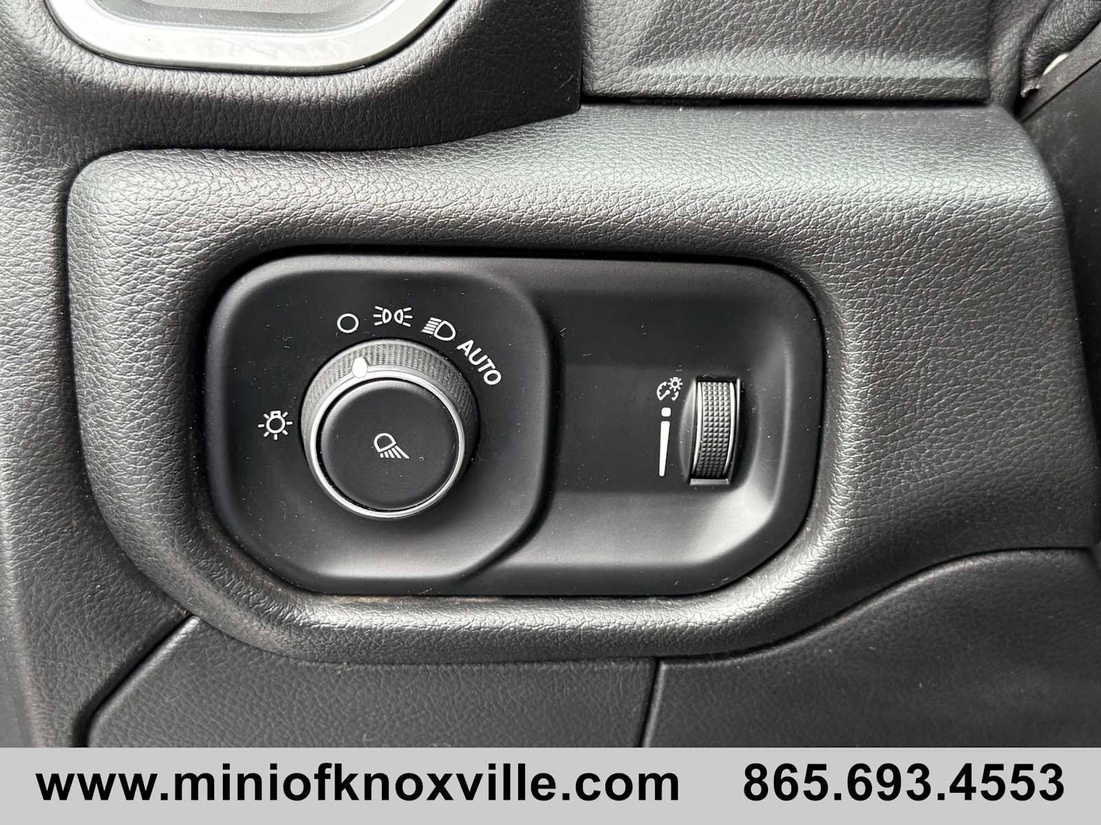 Used 2022 RAM 2500 Big Horn image 25