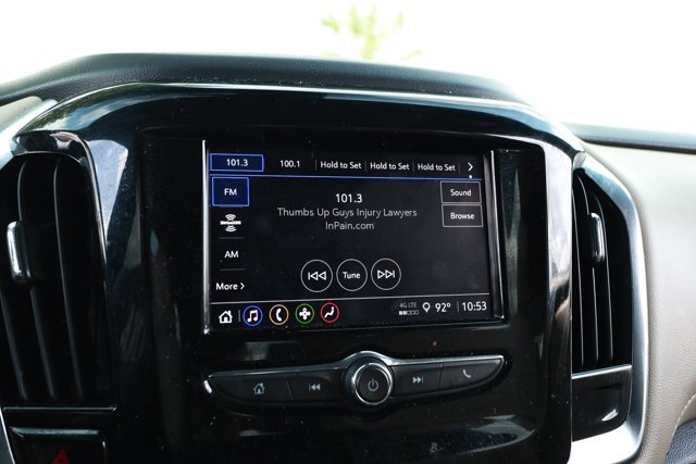 Used 2023 Chevrolet Traverse LS FWD image 15