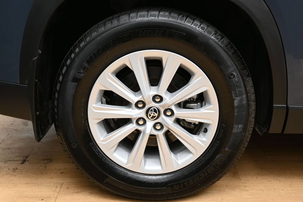Used 2024 Toyota Grand Highlander AWD image 38