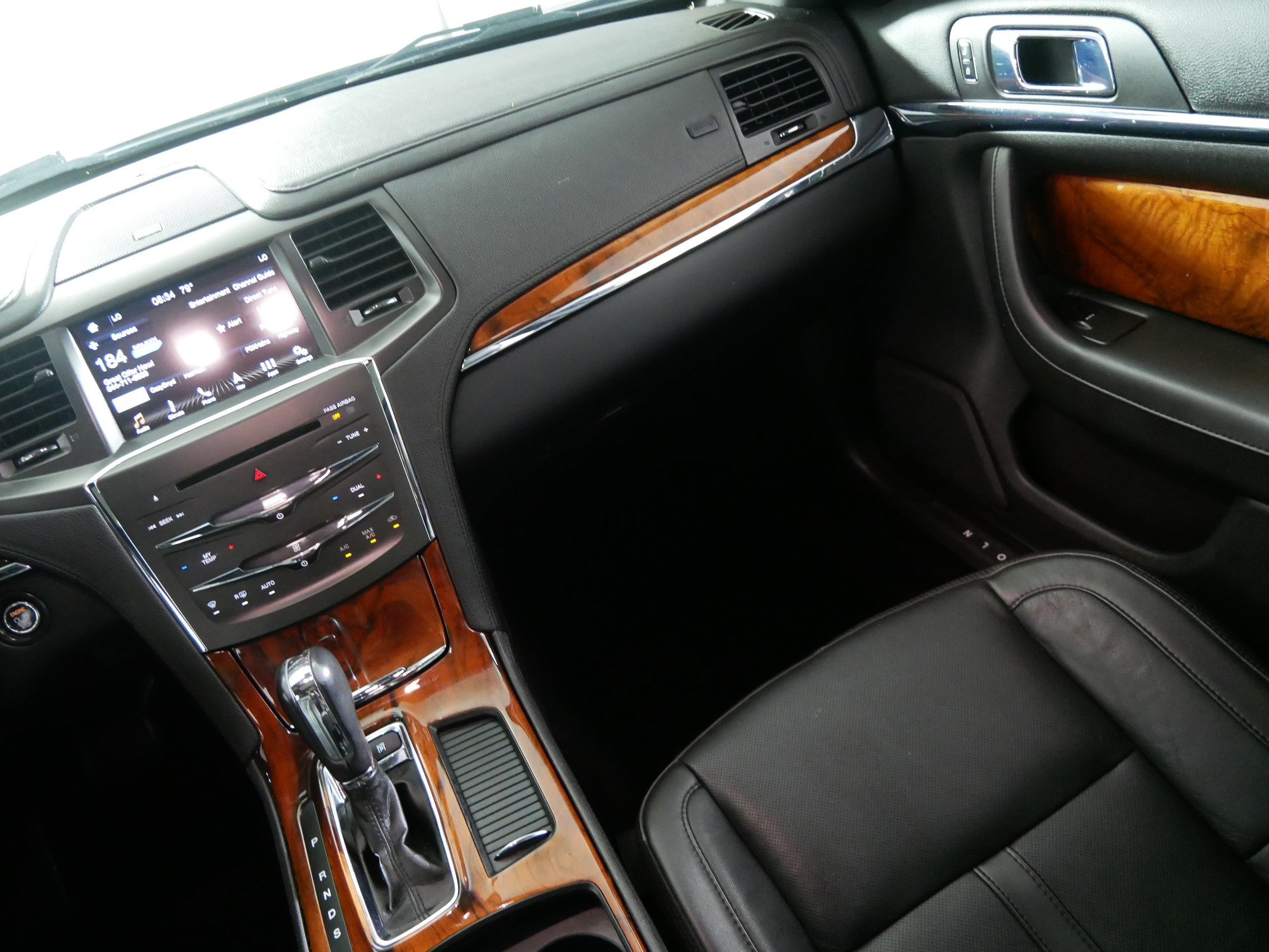 Used 2016 Lincoln MKS AWD w/ Equipment Group 101A image 11