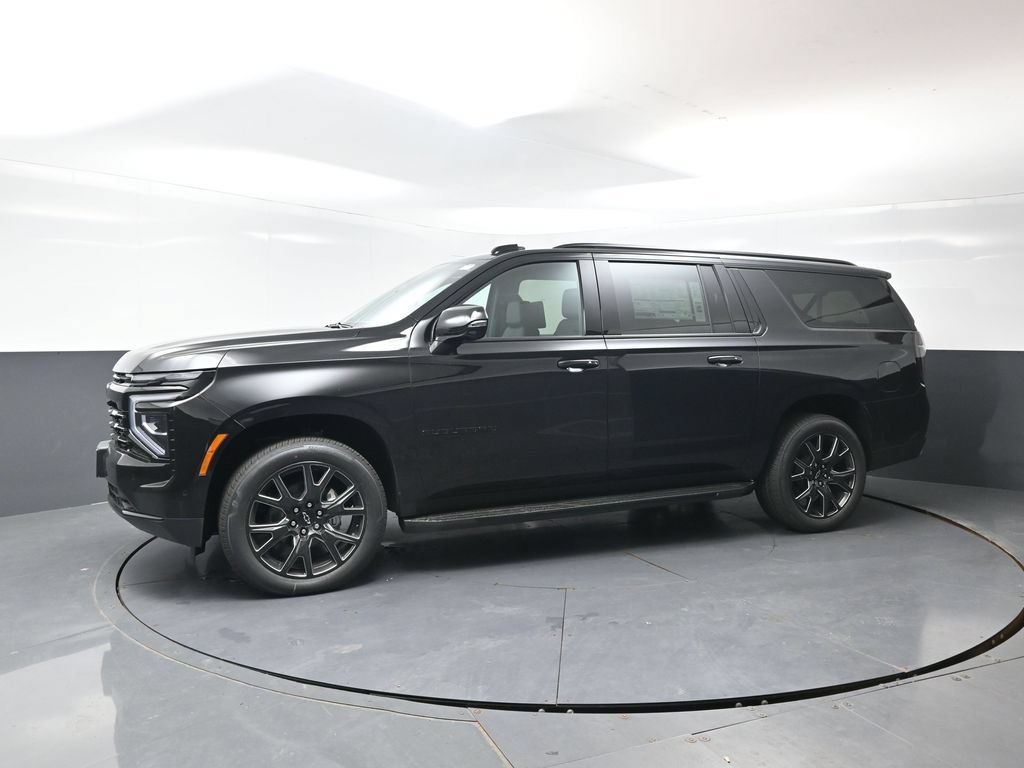 New 2026 Chevrolet Suburban RST w/ RST Capability Package AWD/4WD image 6