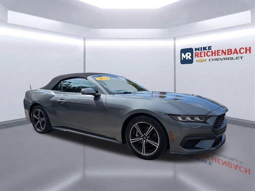 Used 2024 Ford Mustang Premium RWD image 2