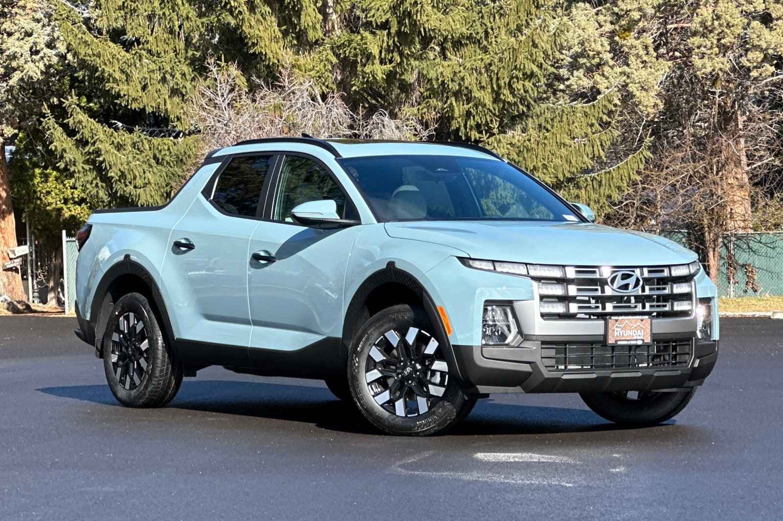 Certified 2025 Hyundai Santa Cruz SEL image 2