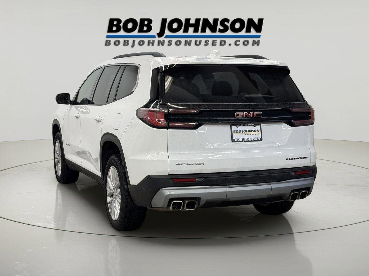 Used 2024 GMC Acadia Elevation image 10