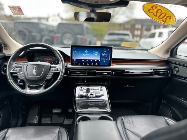 Used 2023 Lincoln Nautilus Reserve w/ Equipment Group 201A AWD/4WD image 16