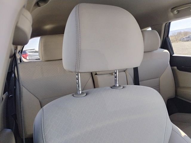 Used 2020 Kia Sorento LX image 16