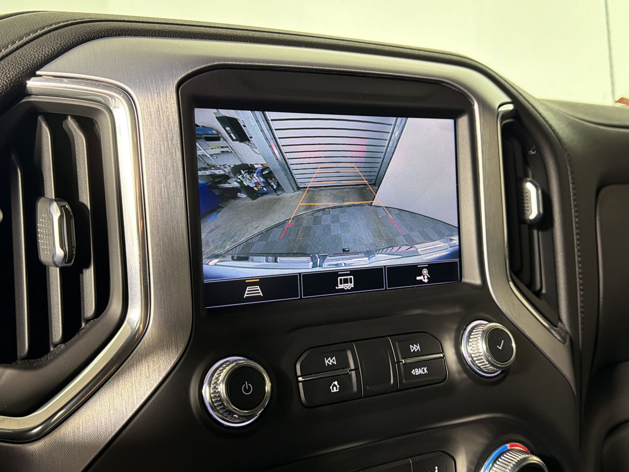 Used 2021 GMC Sierra 1500 SLT w/ SLT Premium Package image 24