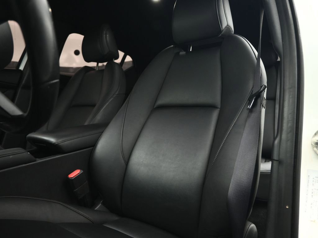 Used 2019 MAZDA MAZDA3 Hatchback w/ Preferred Package image 52