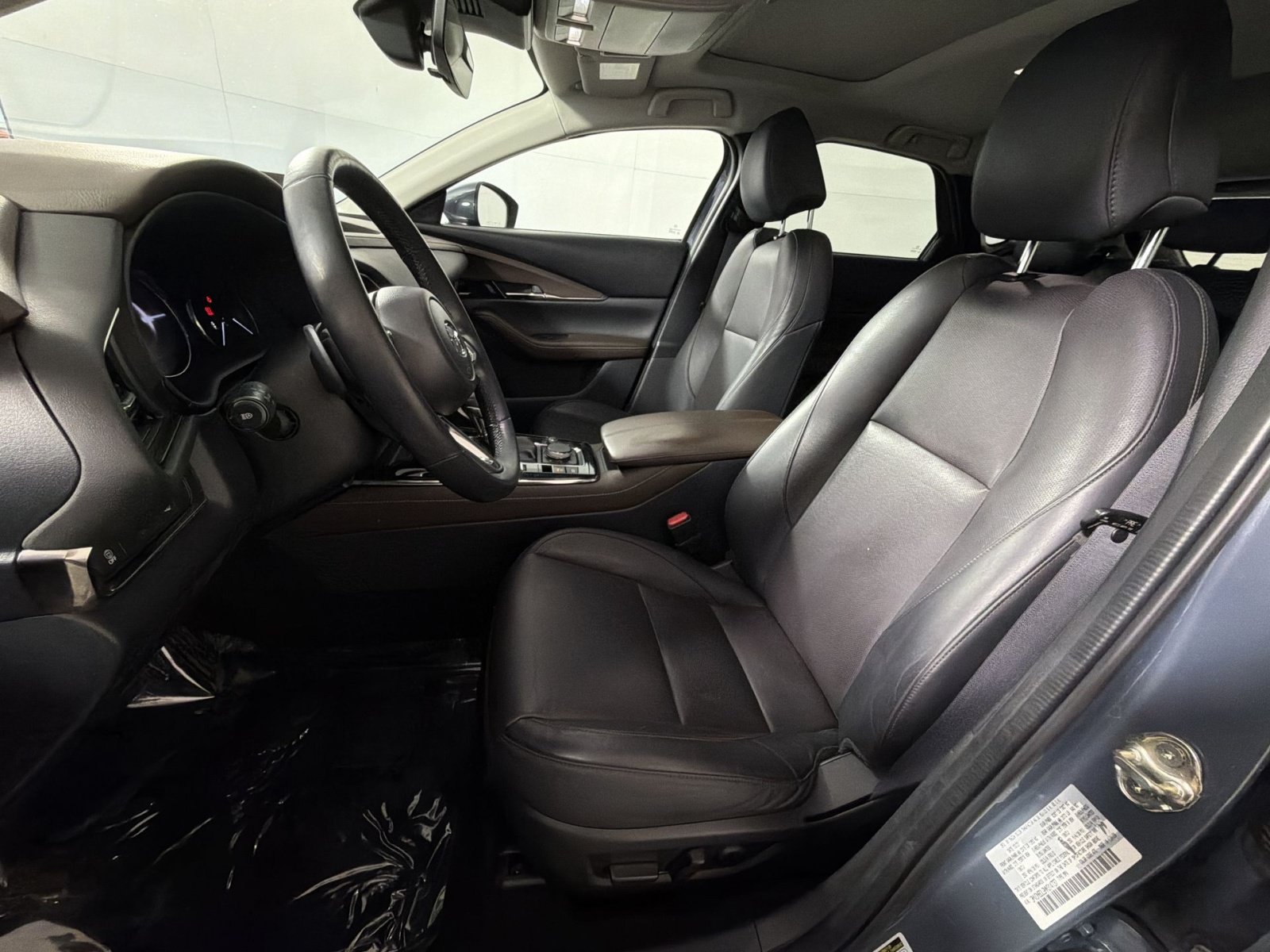 Used 2021 MAZDA CX-30 AWD 2.5 S w/ Premium Package image 11