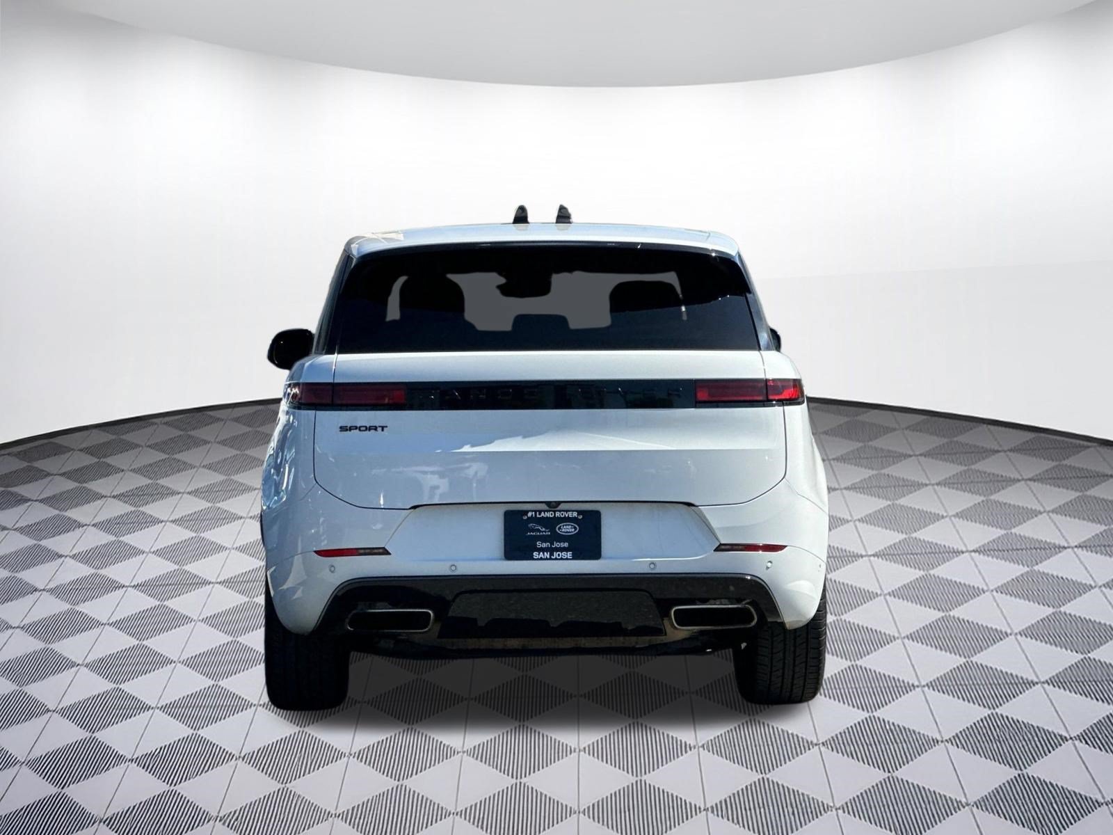 Certified 2024 Land Rover Range Rover Sport Dynamic SE AWD/4WD image 9