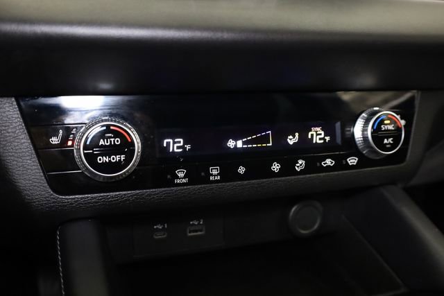 Used 2023 Mitsubishi Outlander SE image 23