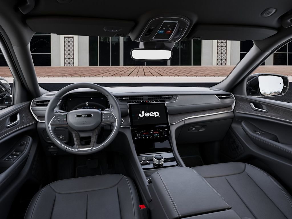 New 2025 Jeep Grand Cherokee Limited w/ Black Appearance Package image 14