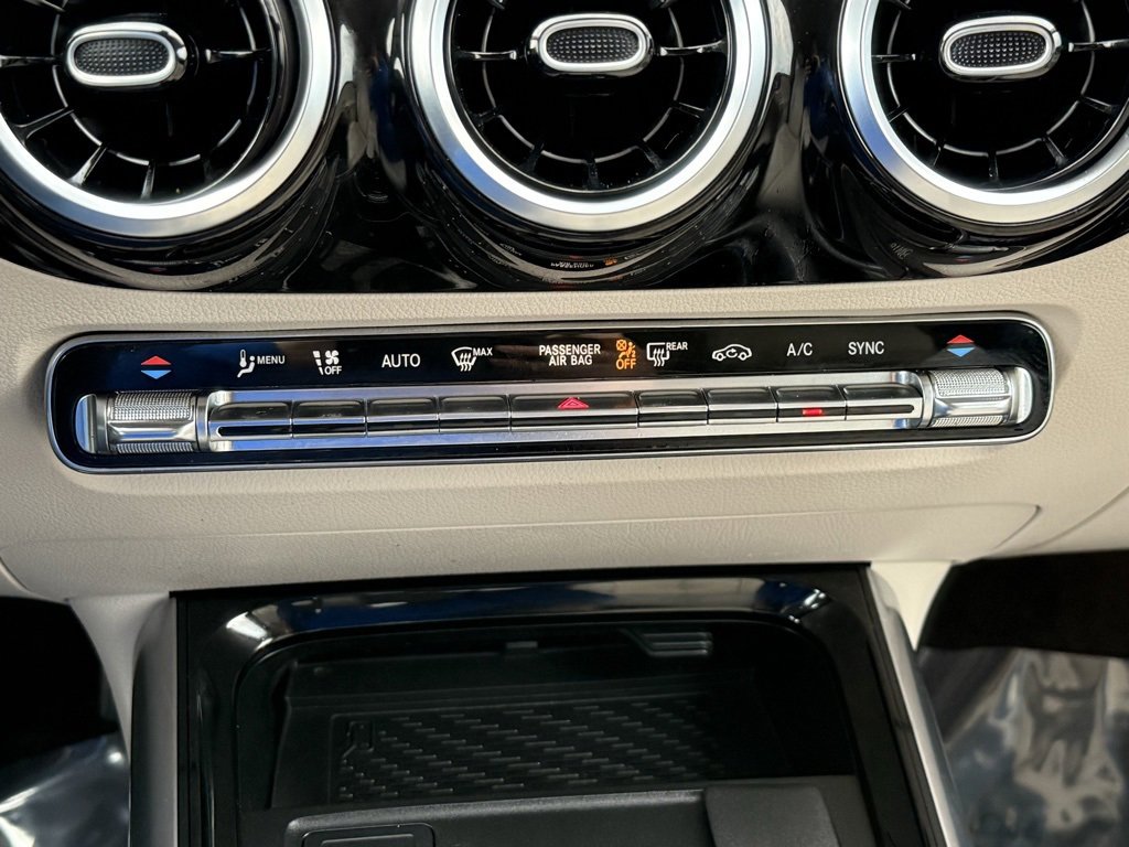 Used 2021 Mercedes-Benz GLA 250 GLA 250 image 32