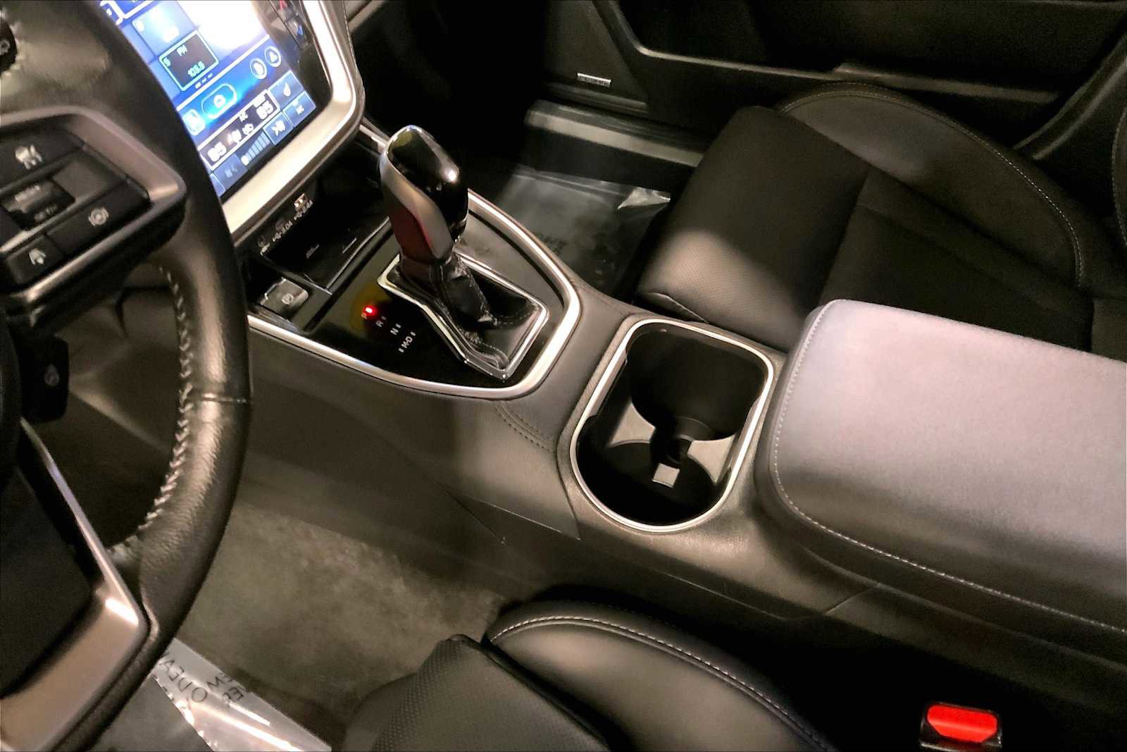 Used 2023 Subaru Outback Limited image 18