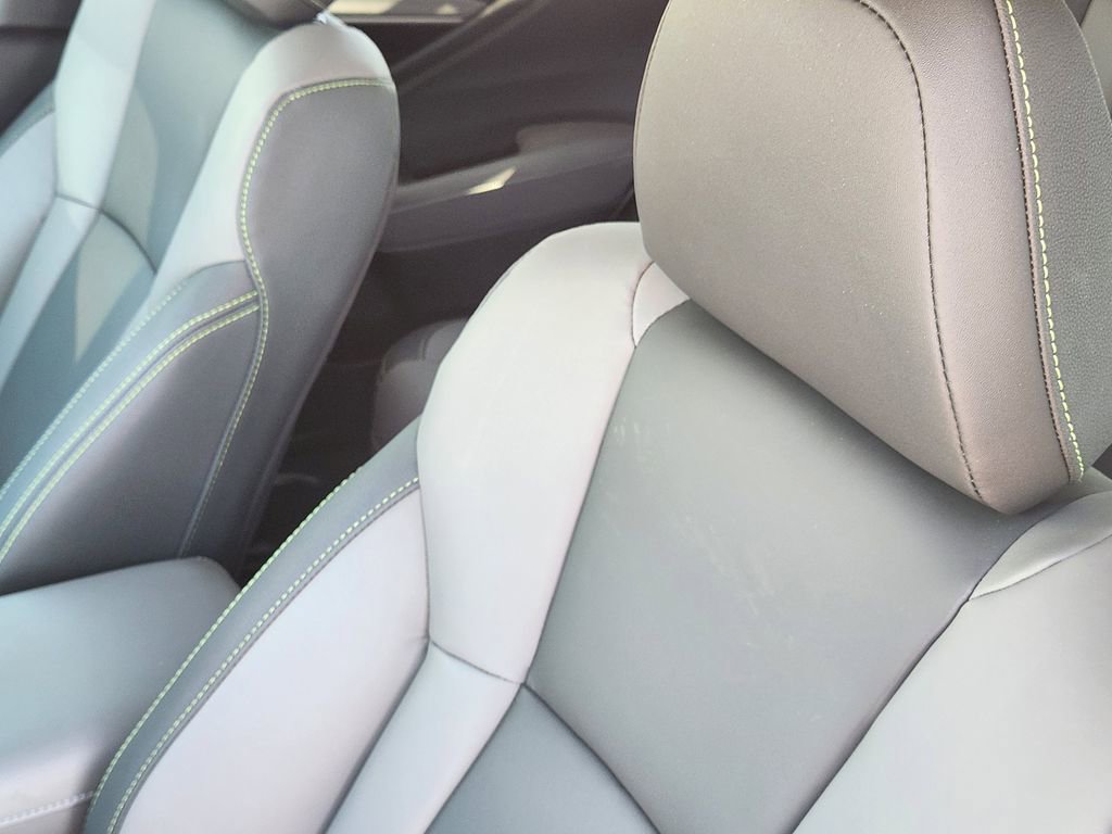 Used 2025 Subaru Outback Onyx Edition image 16