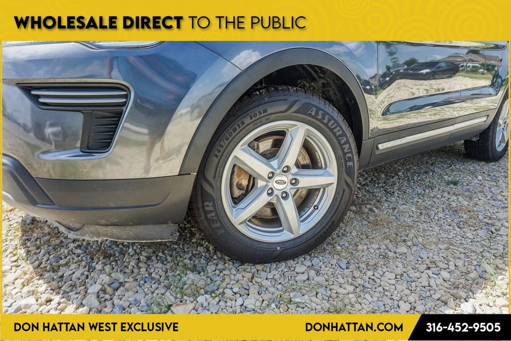 Used 2019 Ford Explorer XLT image 37