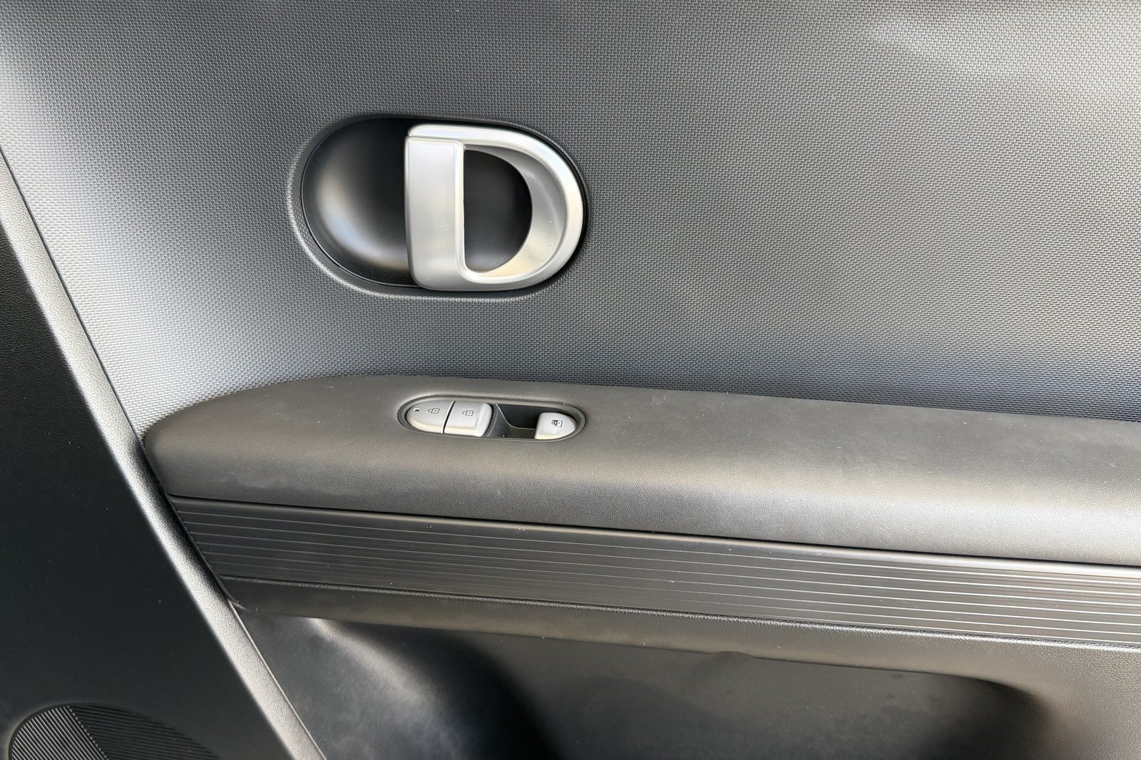 Used 2024 Hyundai Ioniq 5 SEL RWD image 19