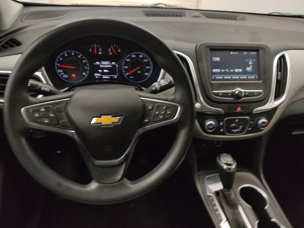 Used 2018 Chevrolet Equinox LS image 22