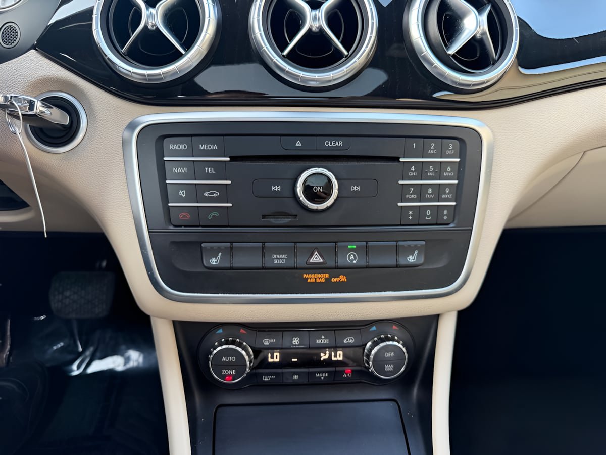 Used 2016 Mercedes-Benz CLA 250 4MATIC image 16