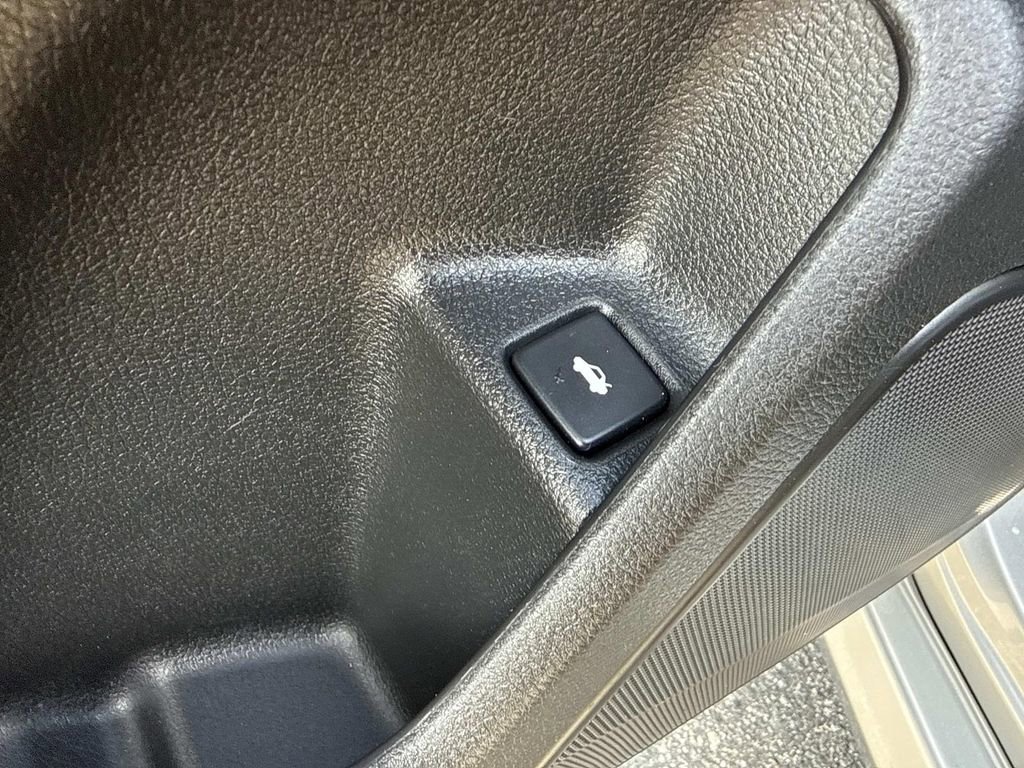 Used 2020 Honda Civic EX image 25