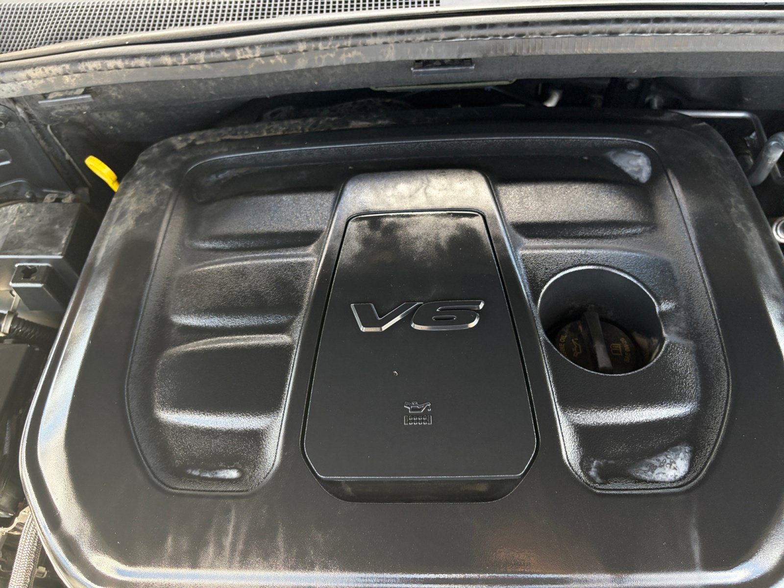 Used 2020 Jeep Grand Cherokee Altitude AWD/4WD image 31
