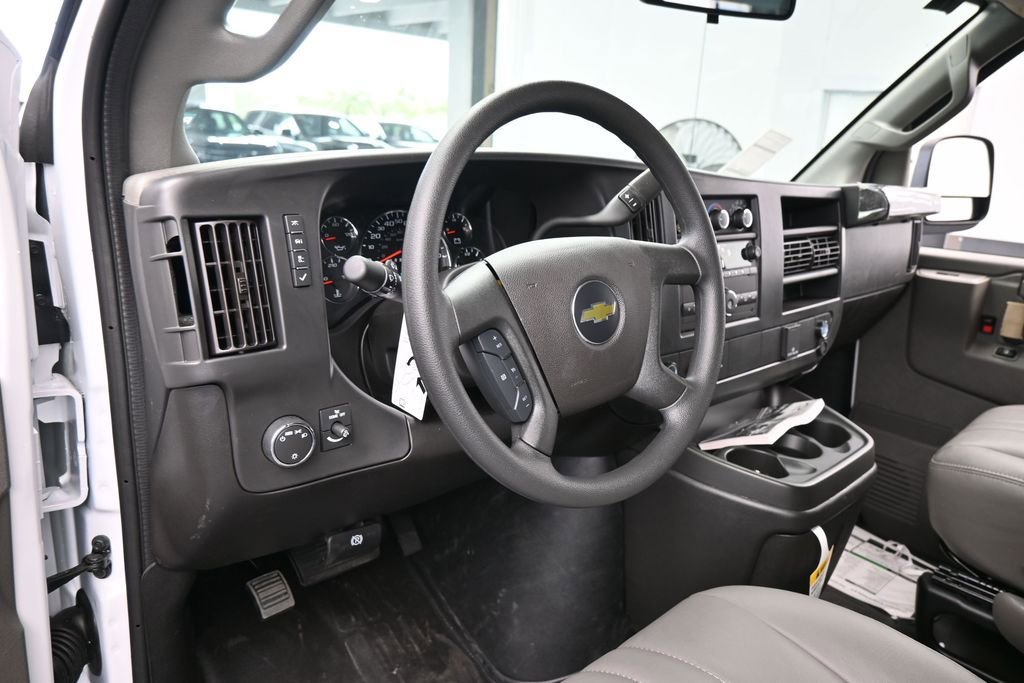 New 2026 Chevrolet Express 2500 Extended w/ Driver Convenience Package RWD image 10