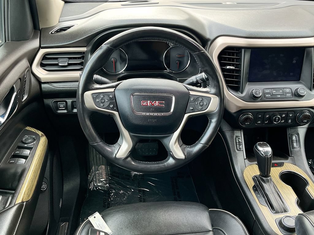 Used 2019 GMC Acadia Denali w/ Technology Package AWD/4WD image 24