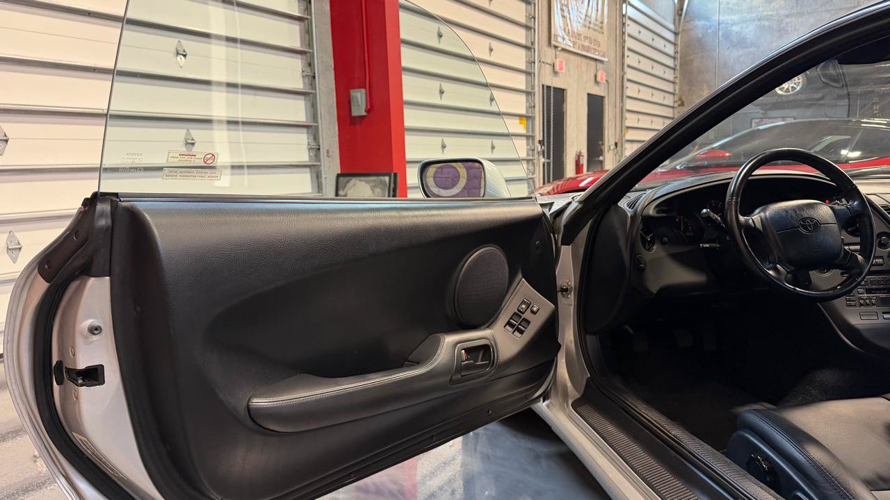 Used 1993 Toyota Supra Turbo RWD image 9