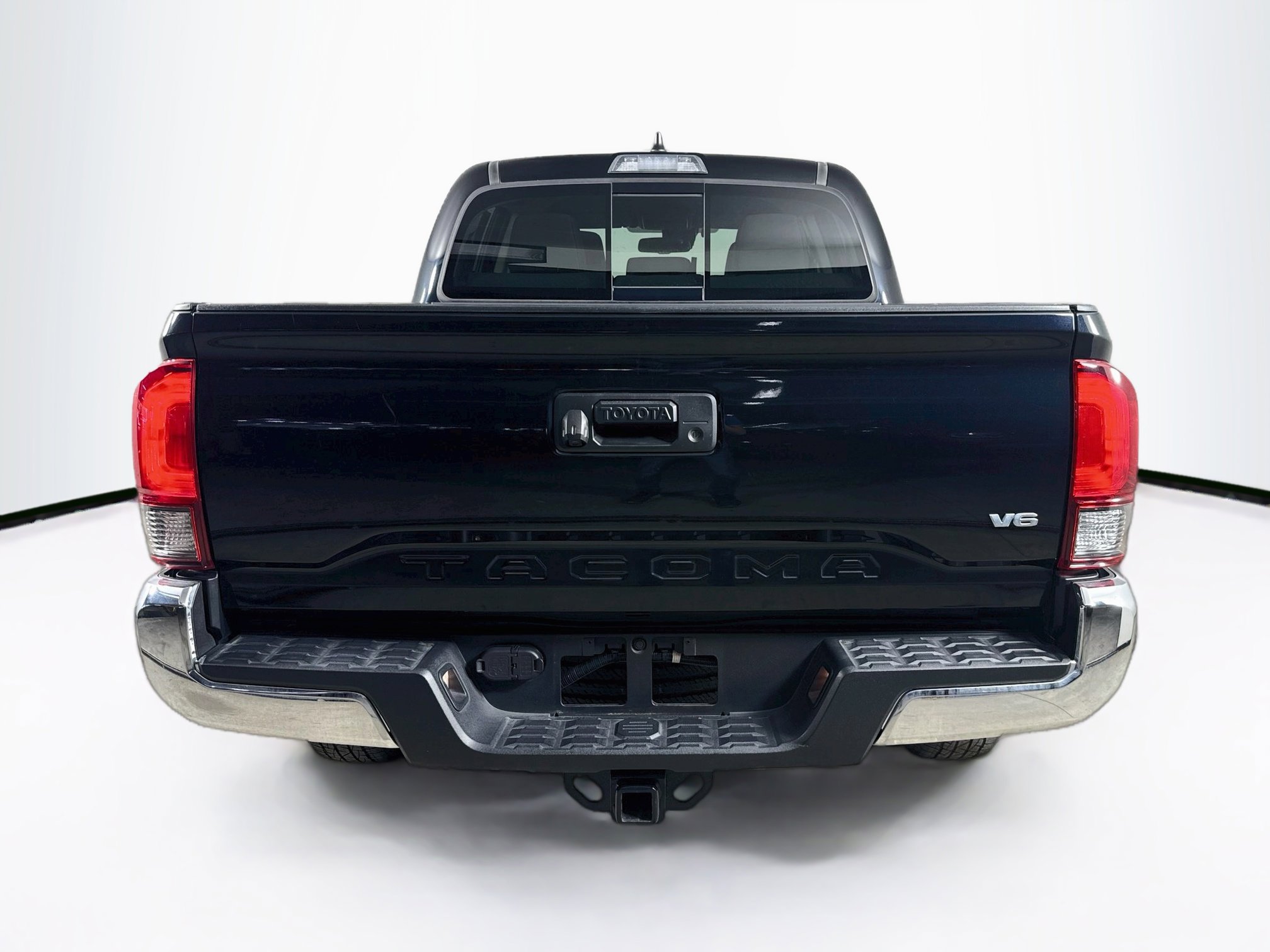 Used 2020 Toyota Tacoma SR5 RWD image 29
