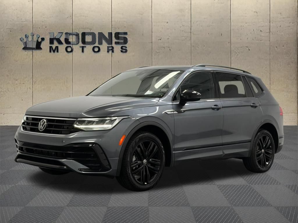 Used 2022 Volkswagen Tiguan SE R-Line