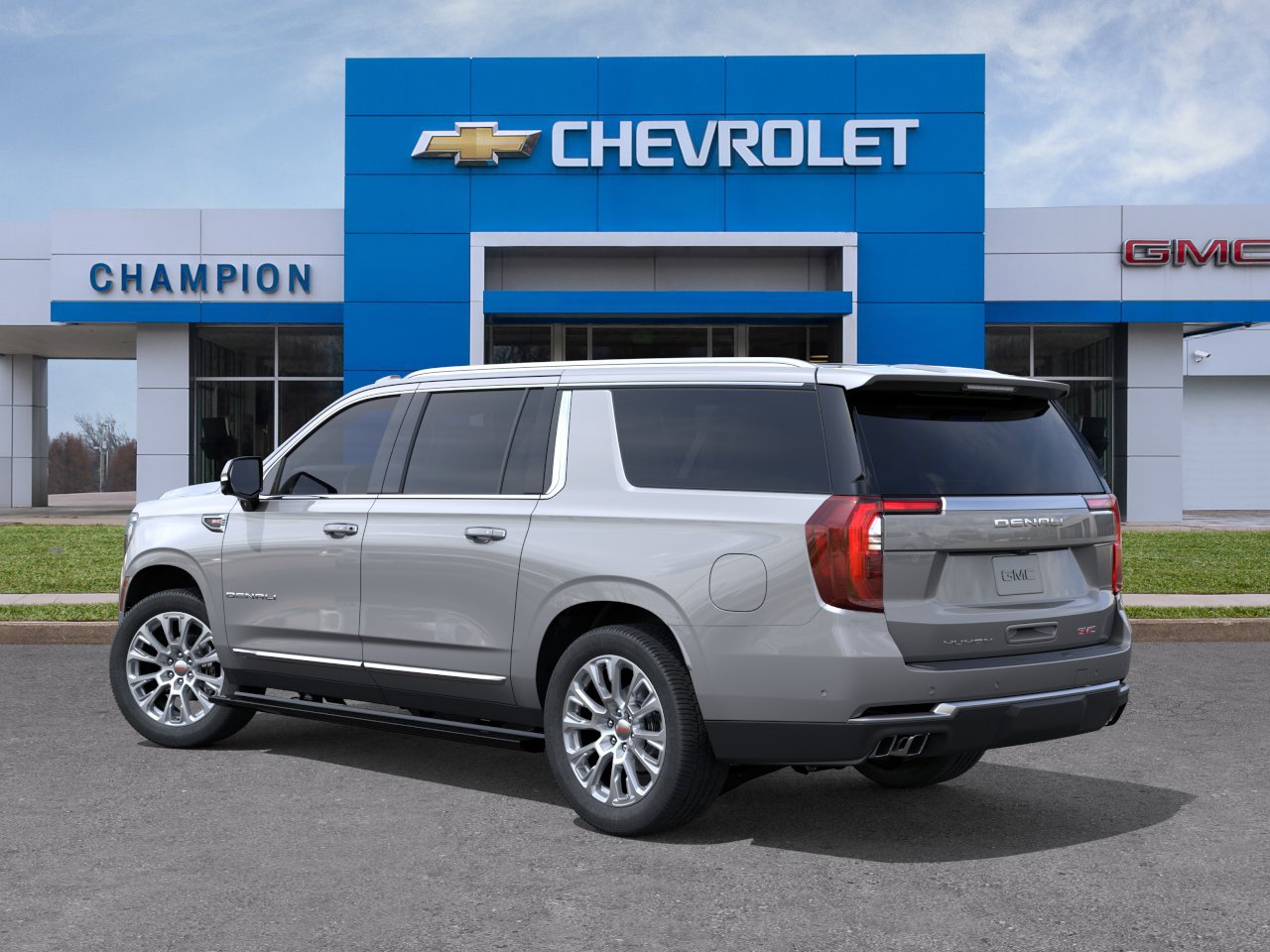 New 2026 GMC Yukon XL Denali w/ Denali Reserve Package AWD/4WD image 3