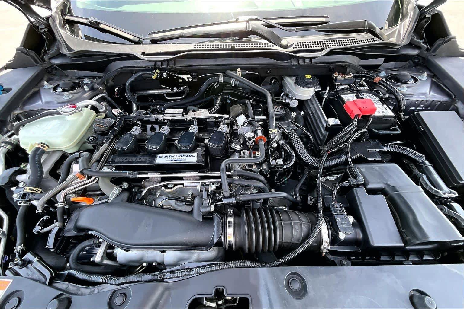 Used 2019 Honda Civic Touring image 31