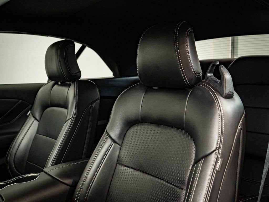 Used 2025 Ford Mustang Premium image 22