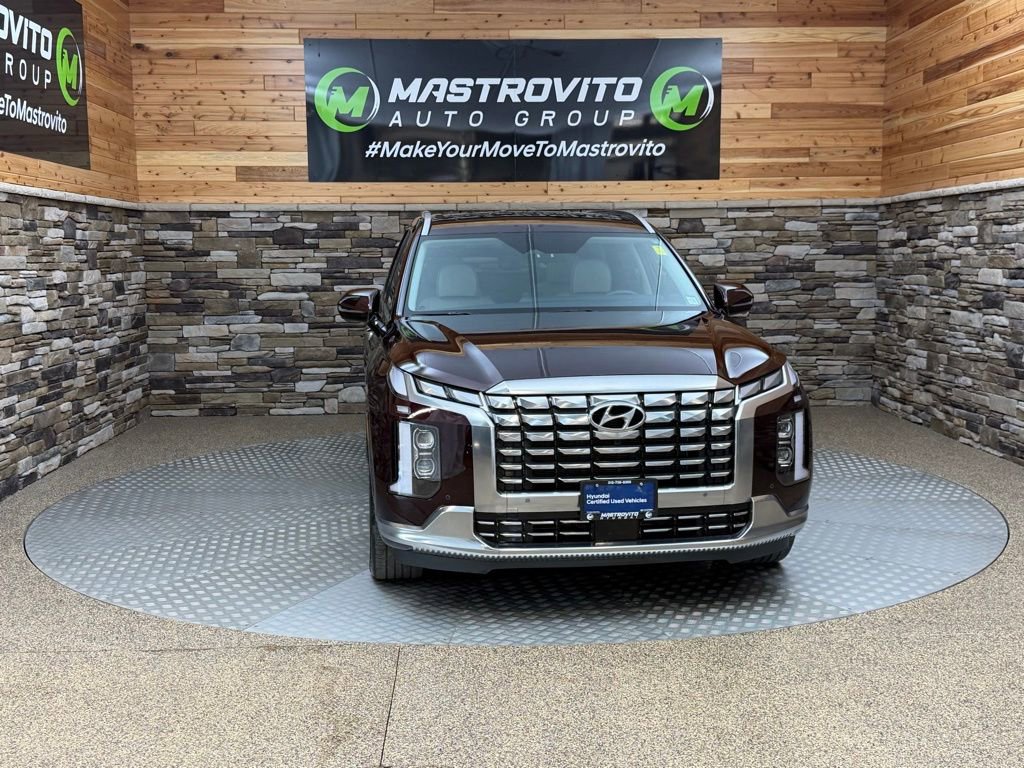 Certified 2023 Hyundai Palisade Calligraphy w/ Cargo Package image 2