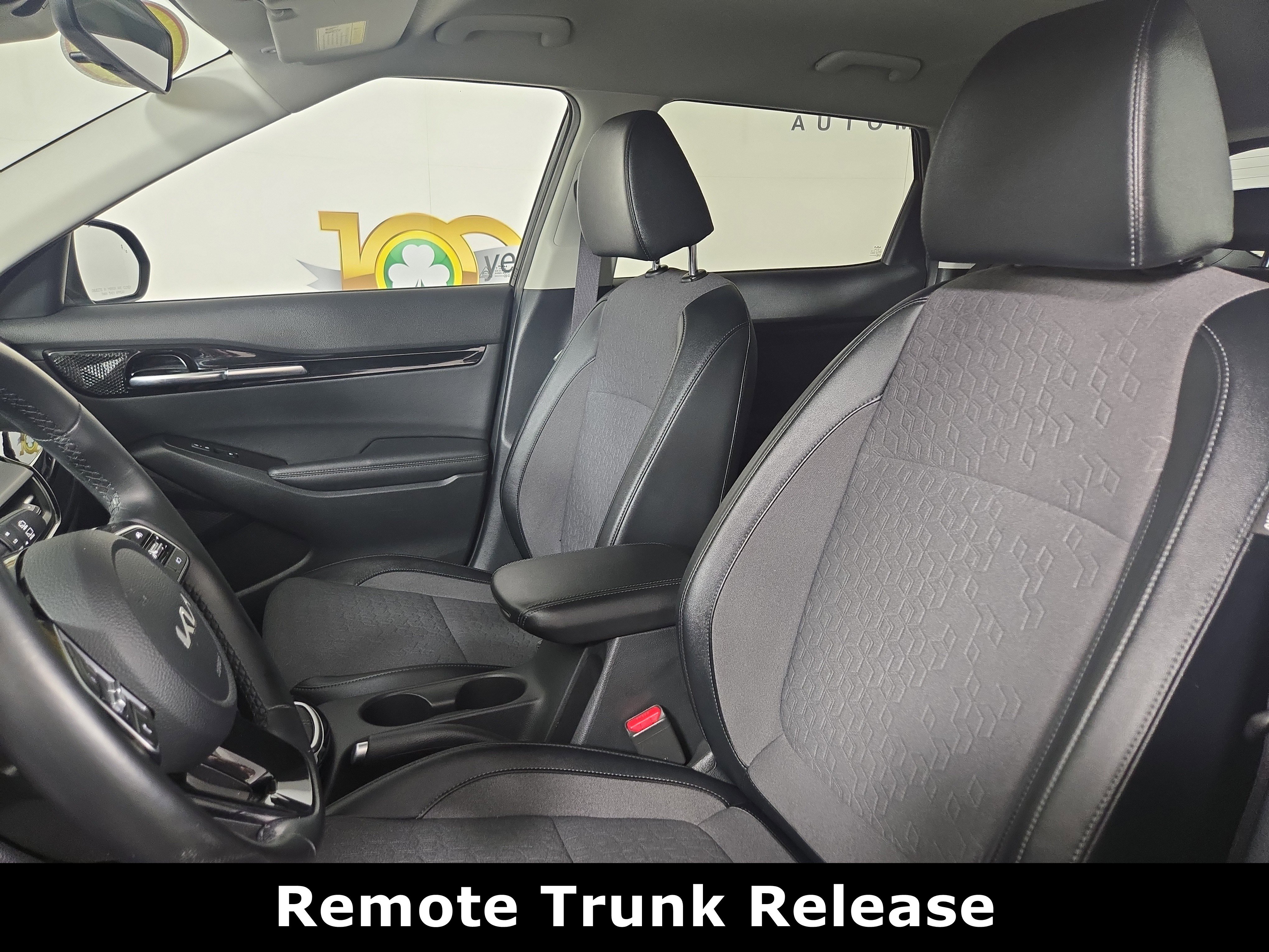 Used 2024 Kia Seltos S image 11